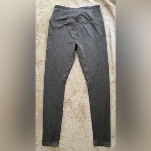 Reebok Athletic High Waisted Pants/Leggings Gray With Side Pockets Sz Medium